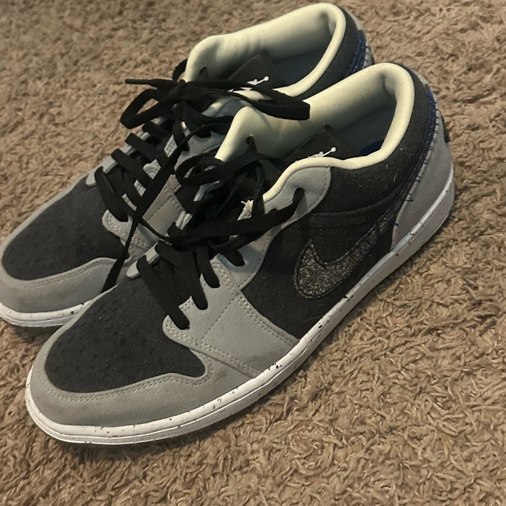 Jordan 1 Low Crater